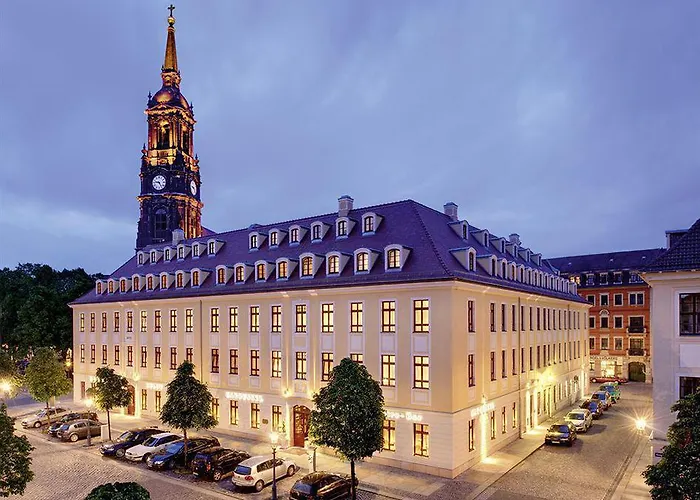 Relais & Chateaux Buelow Palais