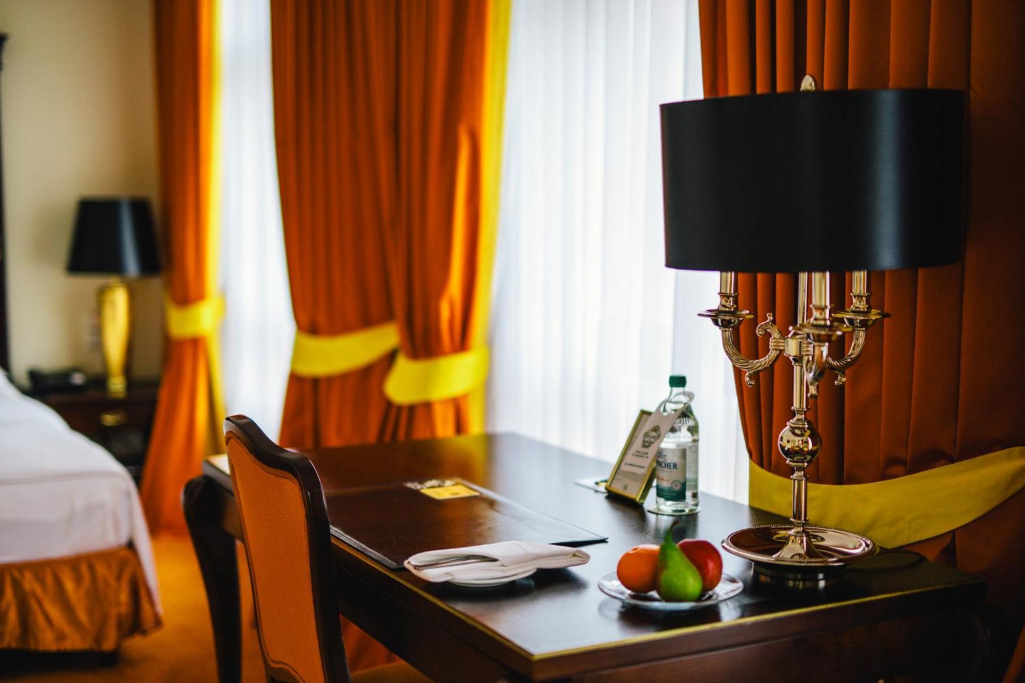 Hotel Relais & Chateaux Buelow Palais Dresden