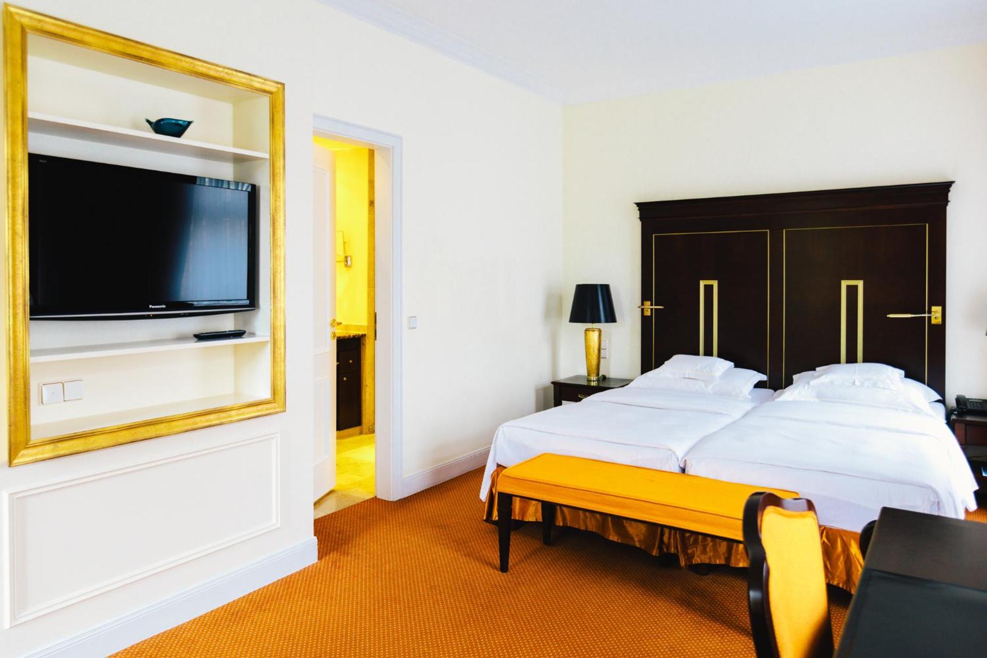 Relais & Chateaux Buelow Palais 5* Dresden